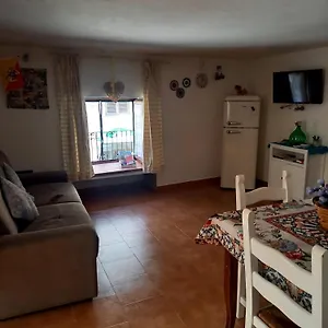 https://la-casa-di-eleonora.sicilyhotelsitaly.net
